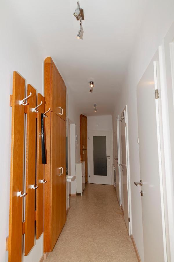 Beautiful 2-Bedroom Apartment Near Schoenbrunn ウィーン エクステリア 写真